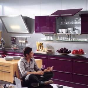 Nova-Lack_background-main-625x389